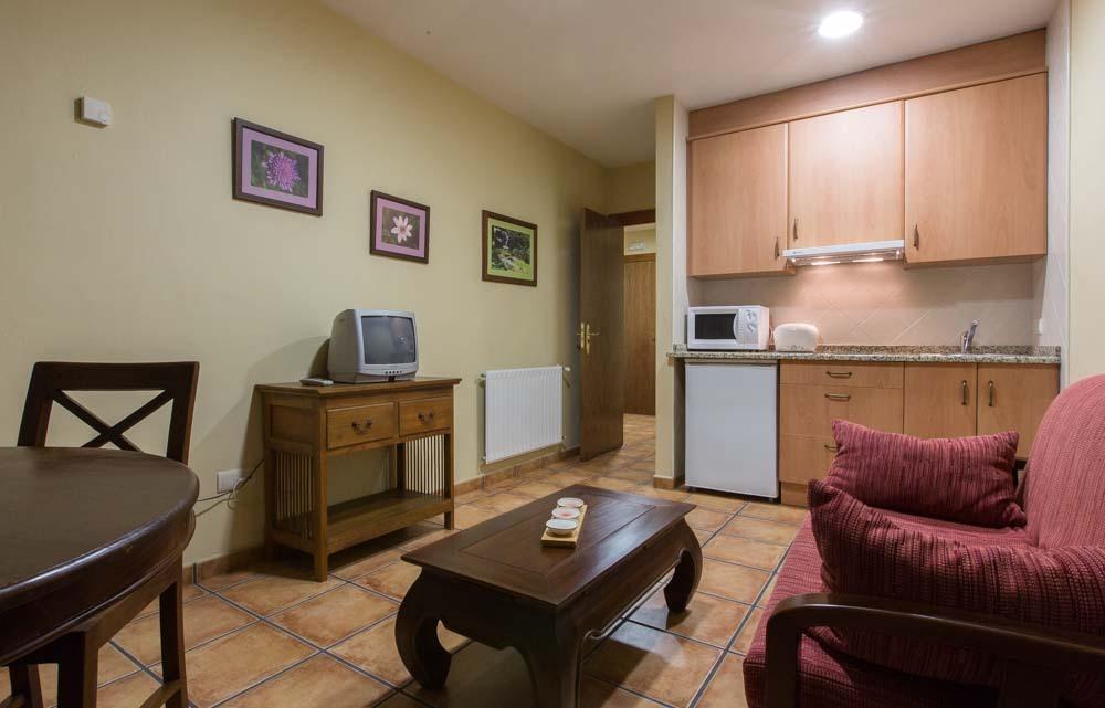 Apartamentos Villa De Cabrales Arenas De Cabrales Εξωτερικό φωτογραφία